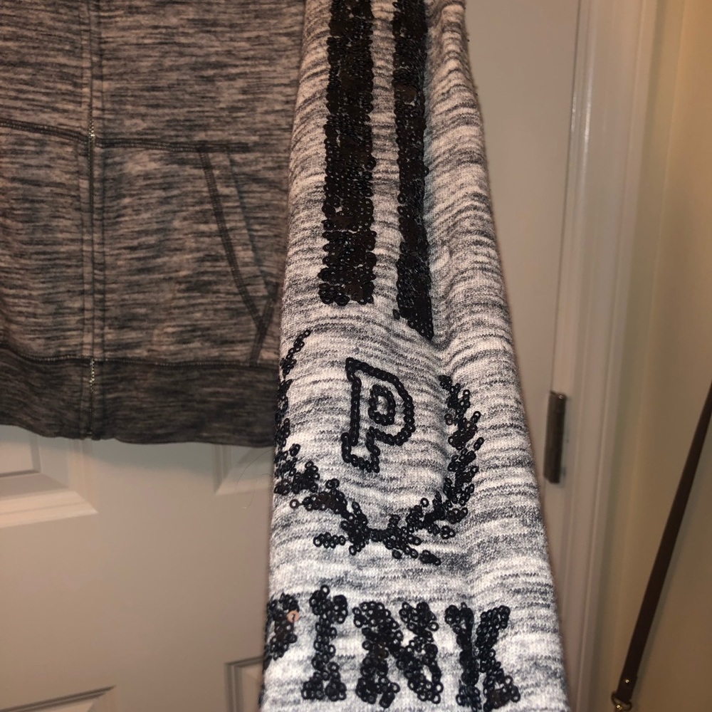 VS Zip- up